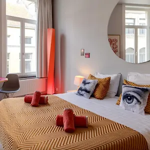 Belle De Nuit Privatunterkunft Ostende